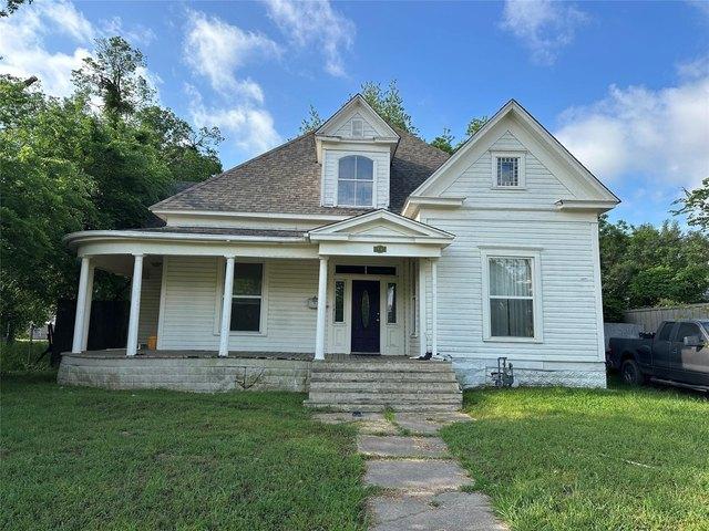 House for sale in Hunt, Texas