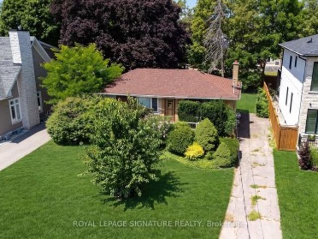 House for sale in Oakville, Ontario