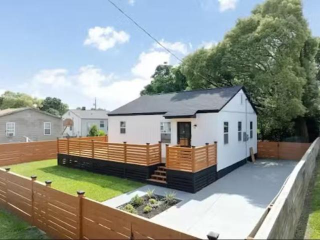 House for rent in Charleston