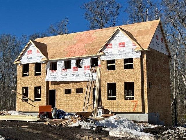 Condo for sale in Bristol, Massachusetts
