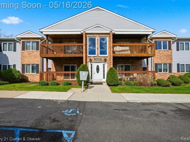 Condo for sale in Trenton, Michigan