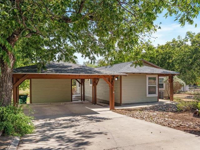 House for sale in Marble Falls, Texas