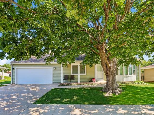 House for sale in Knoxville, Iowa