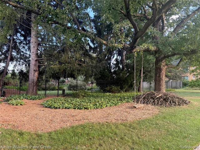 House for sale in Seminole Hills, Mount Clemens