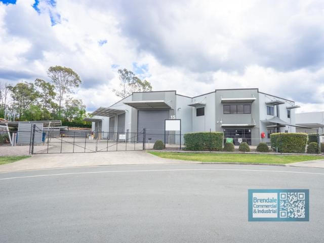 Warehouse for rent in Toombul, Queensland