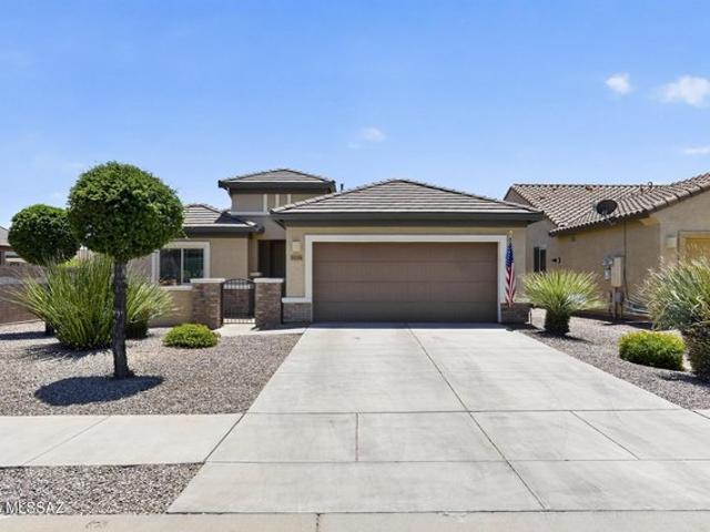 House for sale in Vail, Arizona
