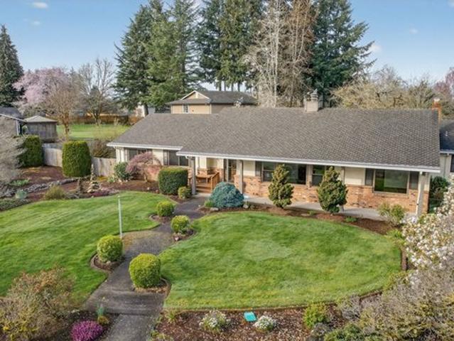 House for sale in Oregonia