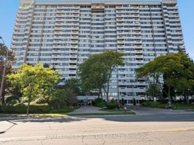 Condo for sale in Mississauga Valleys, Mississauga