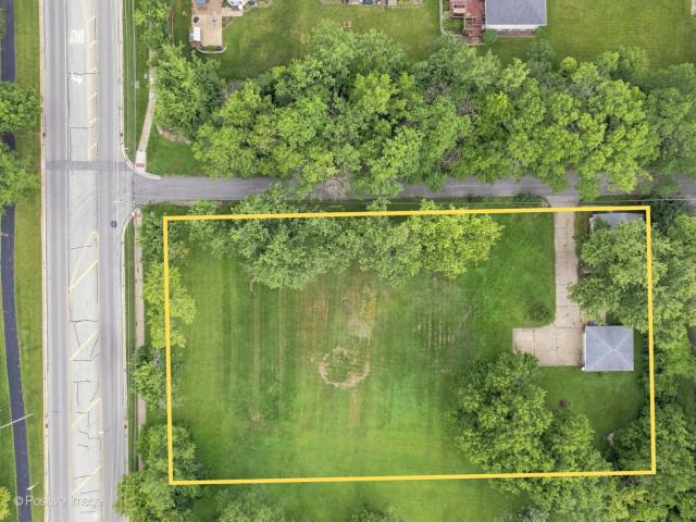 Land for sale in Woodridge, Illinois