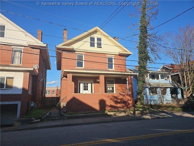 House for sale in Charleston, West Virginia