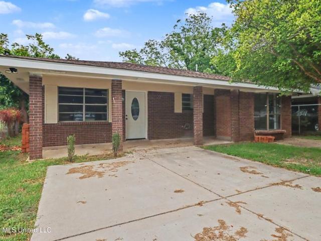 House for sale in Gulfport, Mississippi