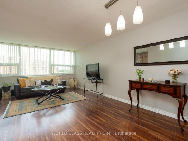 Condo for sale in Toronto, Golden Horseshoe