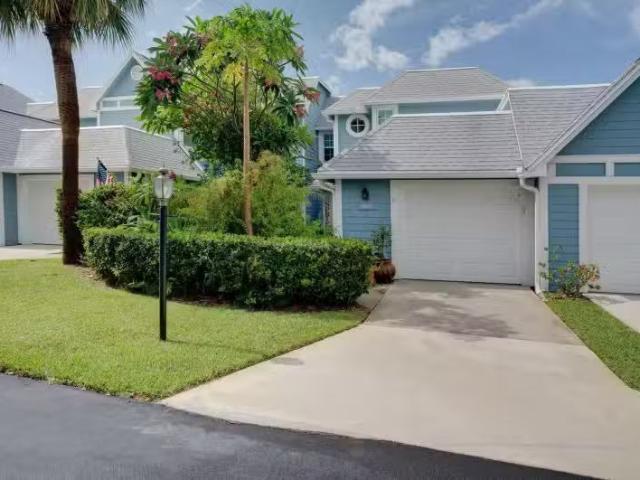 Condo for sale in Jupiter