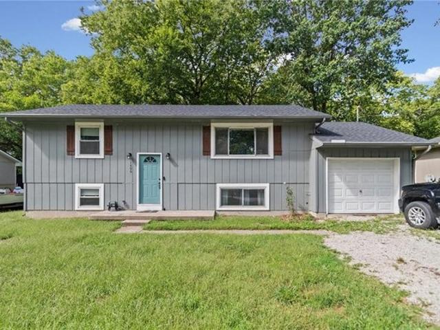 House for sale in Town and Country, Richmond