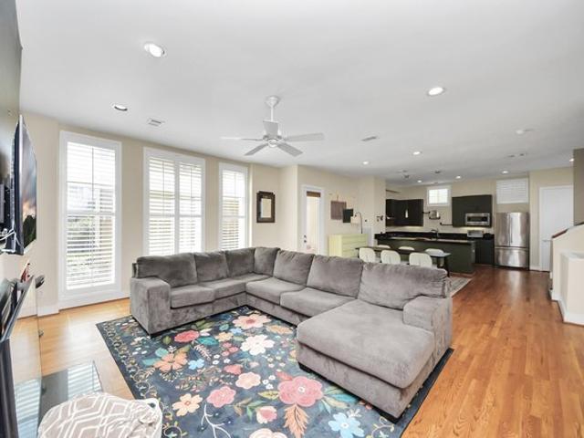 Townhouse for sale in Houston, Harris County