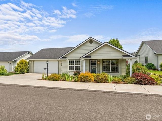 House for sale in Centralia, Washington