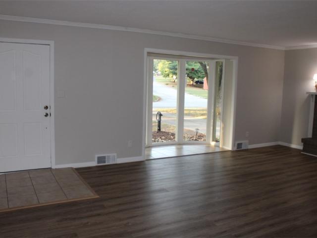 House for sale in Harrison, Boone County