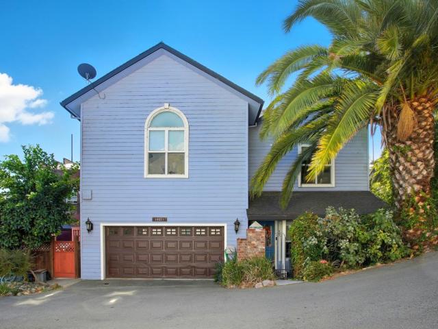 House for sale in Walnut Grove, California