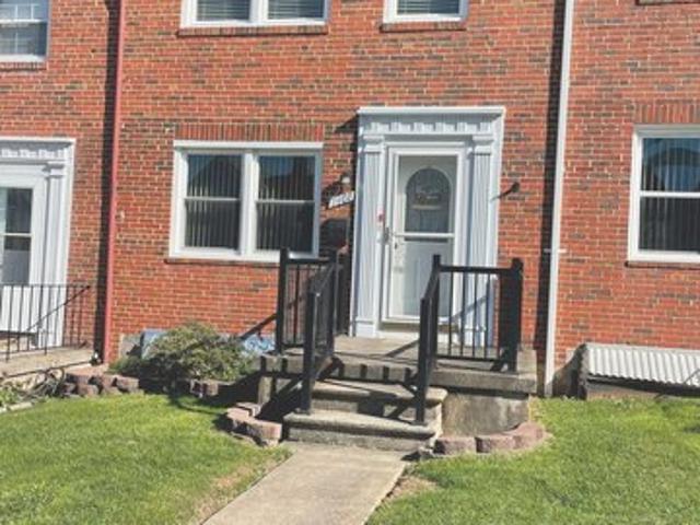 Townhouse for sale in Gibsonton, Maryland