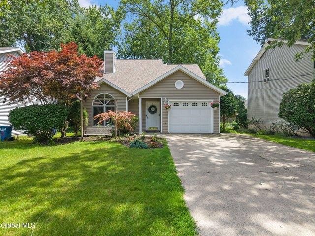 House for sale in Watervliet, New York