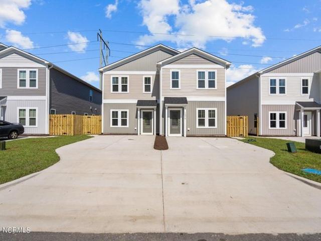 Townhouse for sale in Wilmington, North Carolina