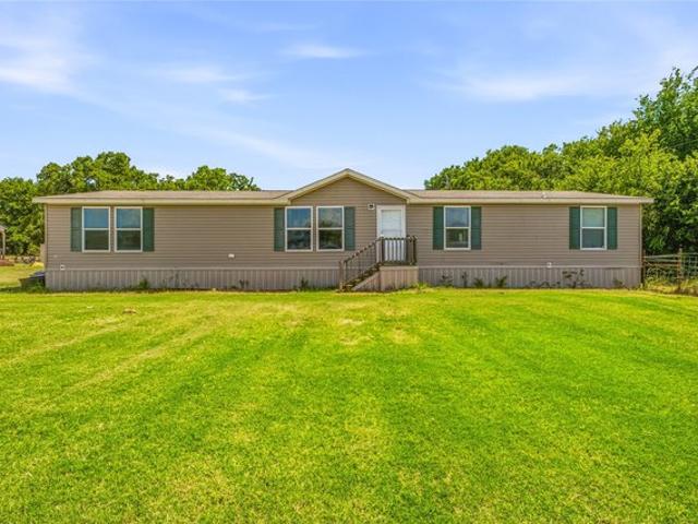 House for sale in Wise, Texas