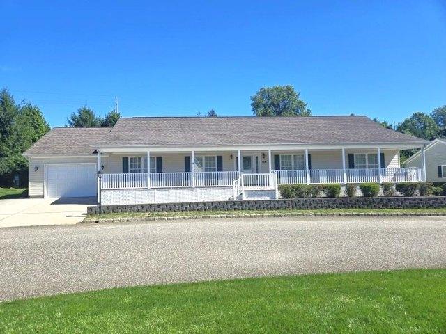 House for sale in Calverton, New York