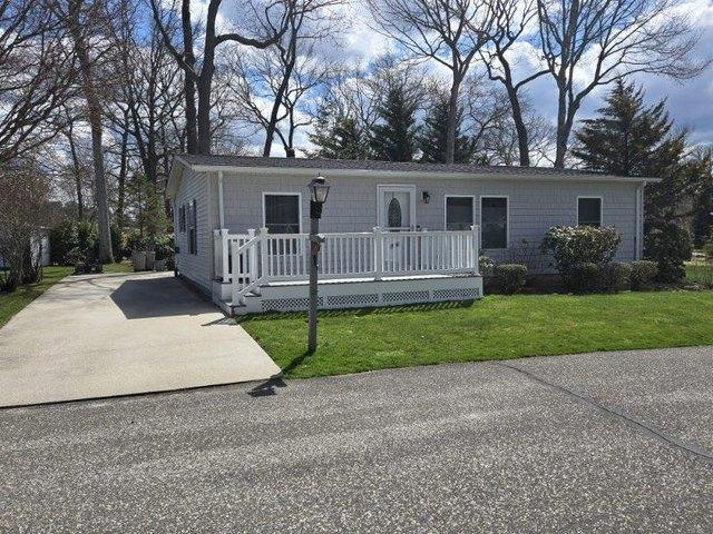 House for sale in Calverton, New York