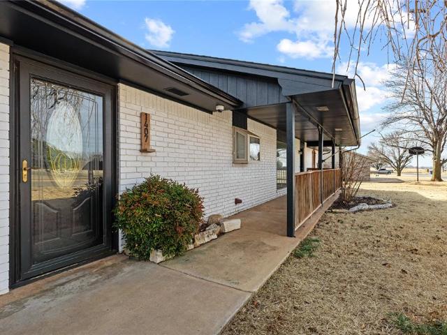 House for sale in Washita, Oklahoma