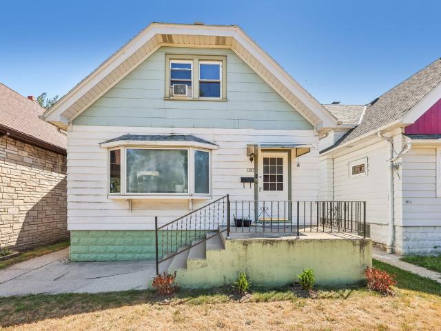 House for sale in Milwaukee, Wisconsin