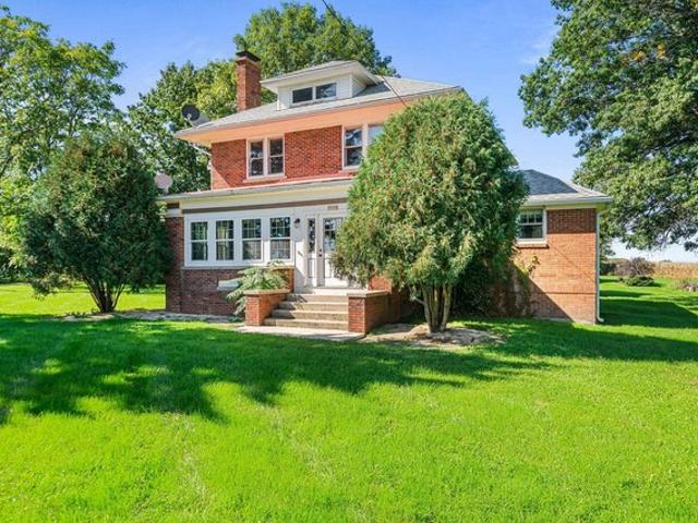 House for sale in Caledonia, Boone County