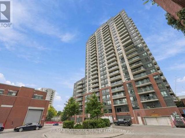 Condo for sale in Davenport, Toronto