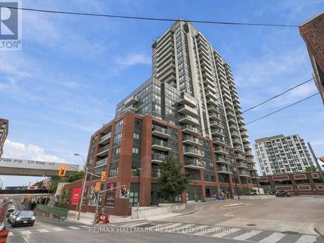 Condo for sale in Davenport, Toronto