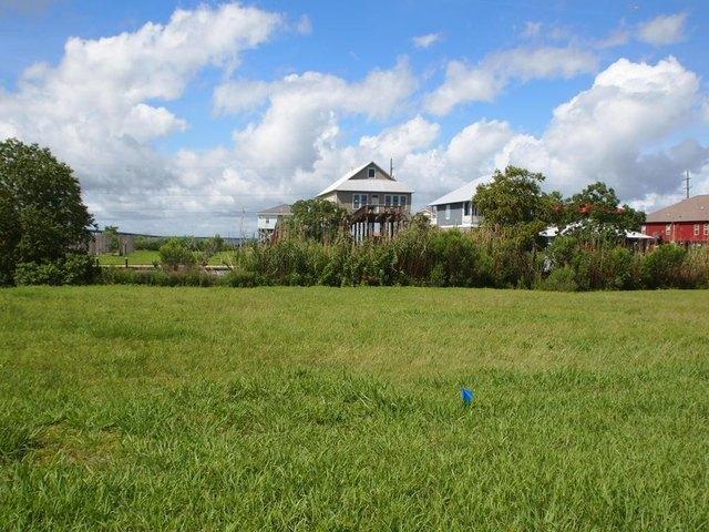 Land for sale in Slidell, Louisiana