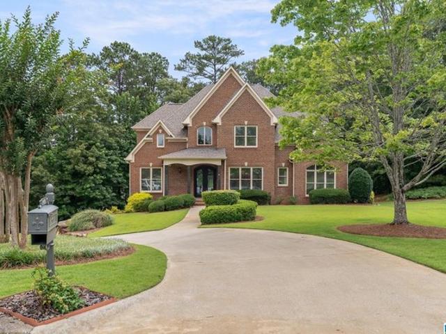 House for sale in Hoover, Alabama