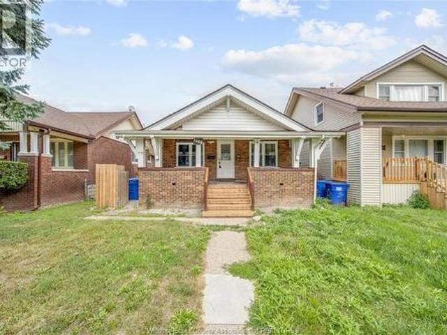 House for sale in South Central, Windsor