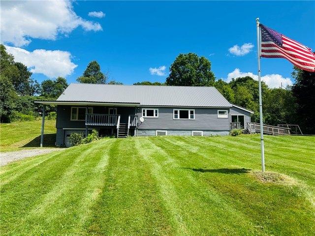 House for sale in Walton, New York