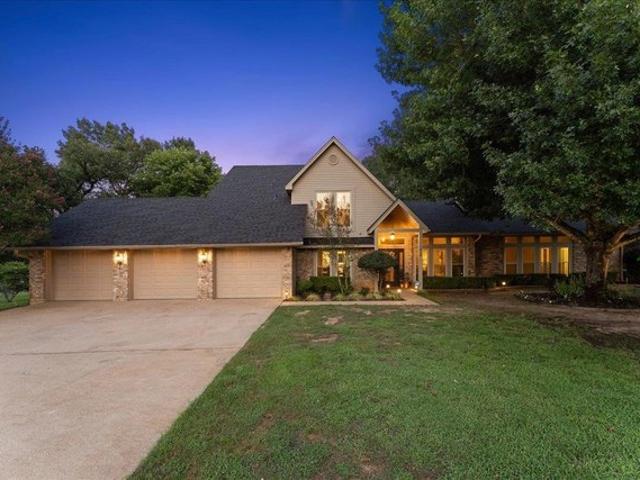 House for sale in Gladewater, Texas