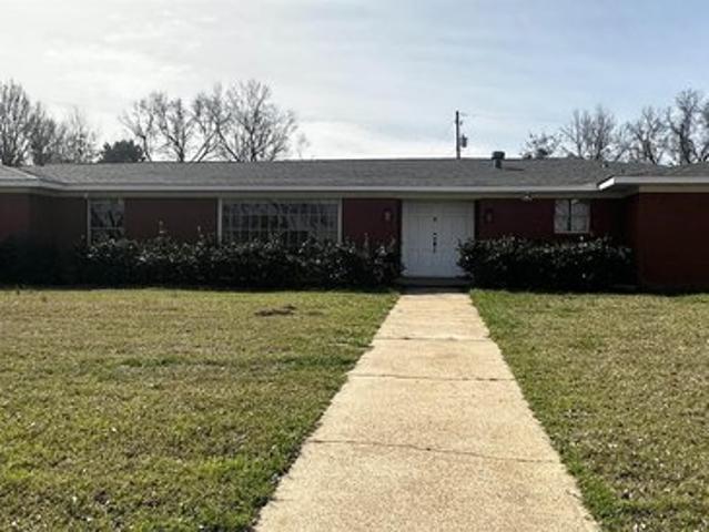 House for sale in Atlanta, Cass County