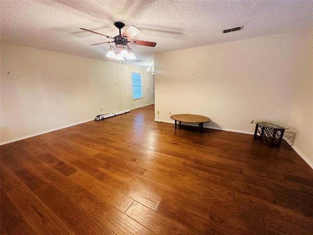 House for sale in Sulphur Springs, Texas