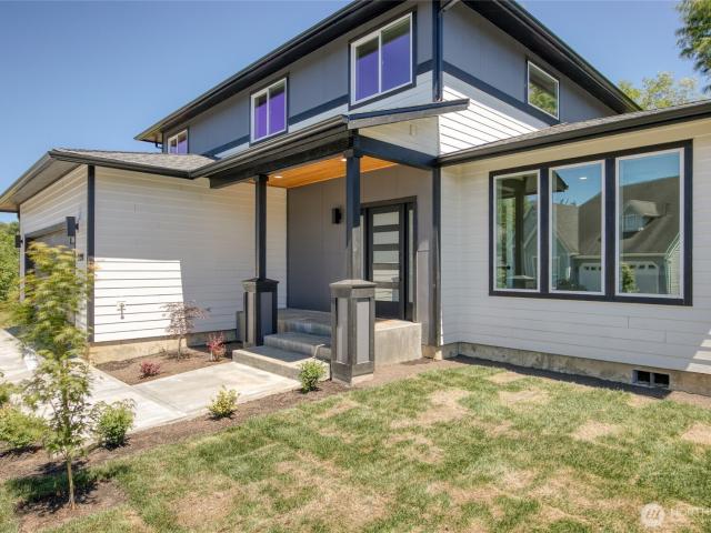House for sale in Aberdeen, Washington