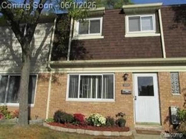 Townhouse for sale in Waterford, Michigan
