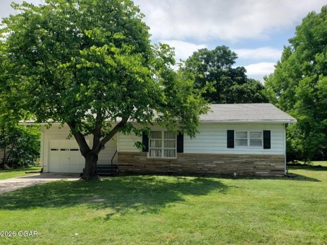 House for sale in Barry, Missouri