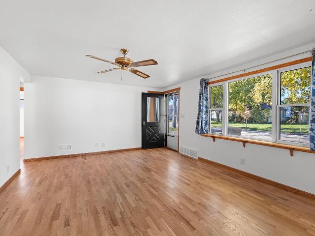 House for sale in Huntley Houses, Appleton