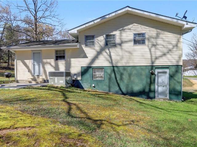 House for sale in Chickamauga, Georgia