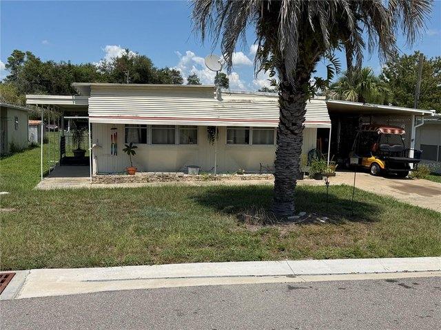 House for sale in Tavares, Florida
