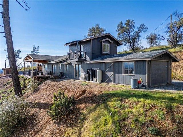 House for sale in Shasta, California