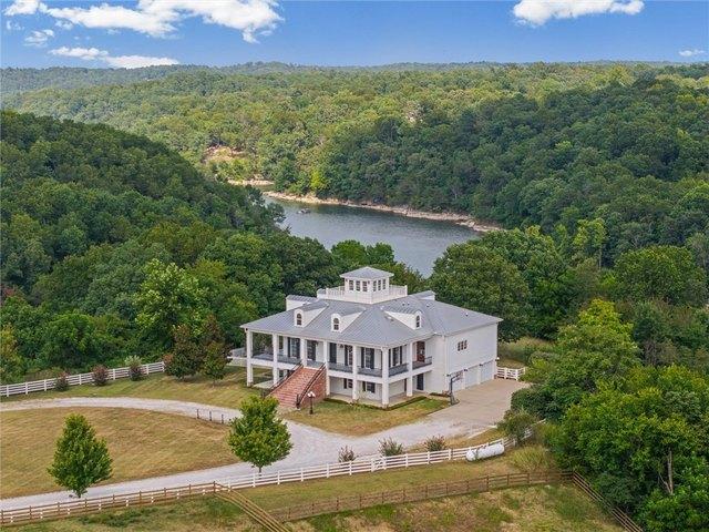 House for sale in Ark