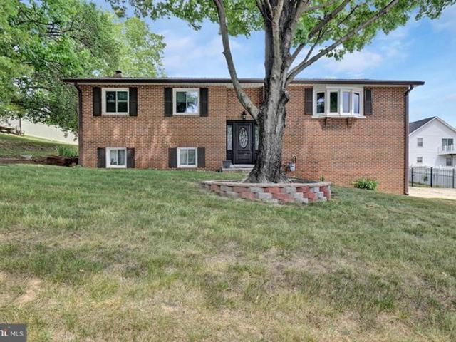 House for sale in Lanham, Maryland