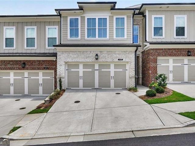 Townhouse for sale in Buford, Georgia